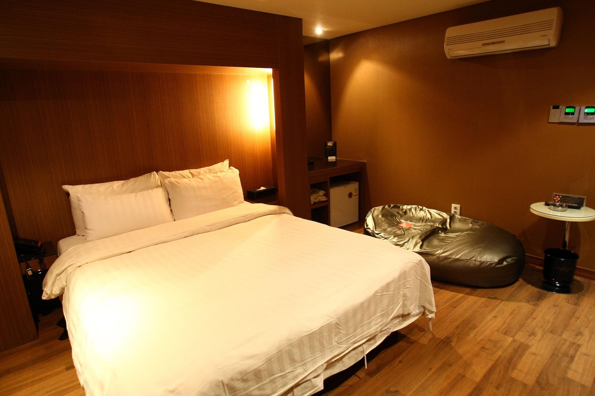The California Hotel Seoul Seocho المظهر الخارجي الصورة