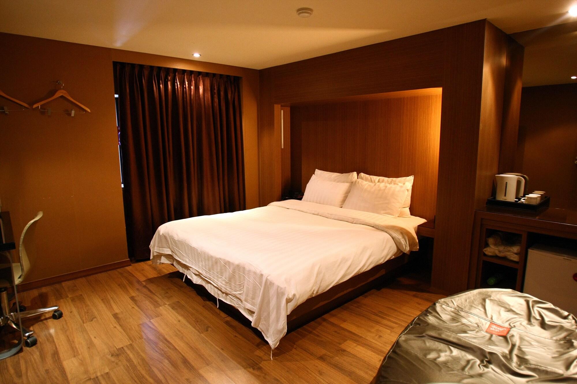 The California Hotel Seoul Seocho المظهر الخارجي الصورة